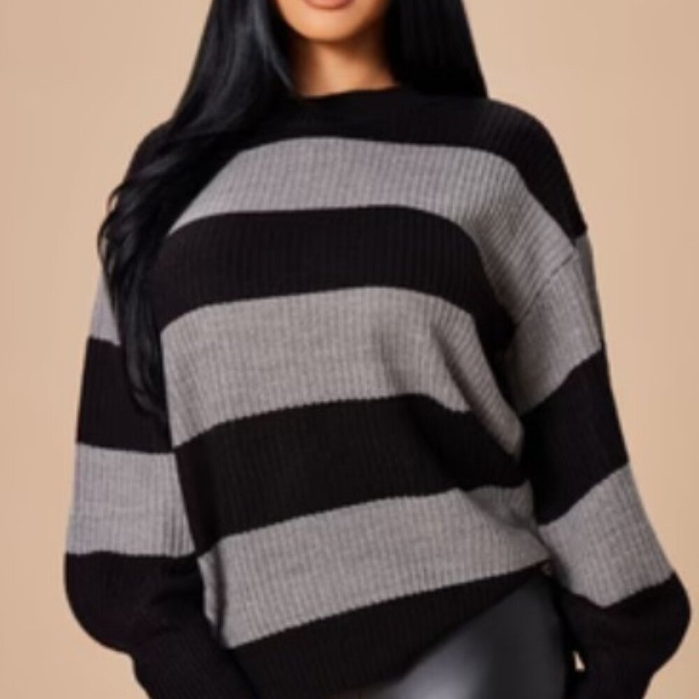 Autumn Dreams Striped Sweater - Grey/Black Size: M